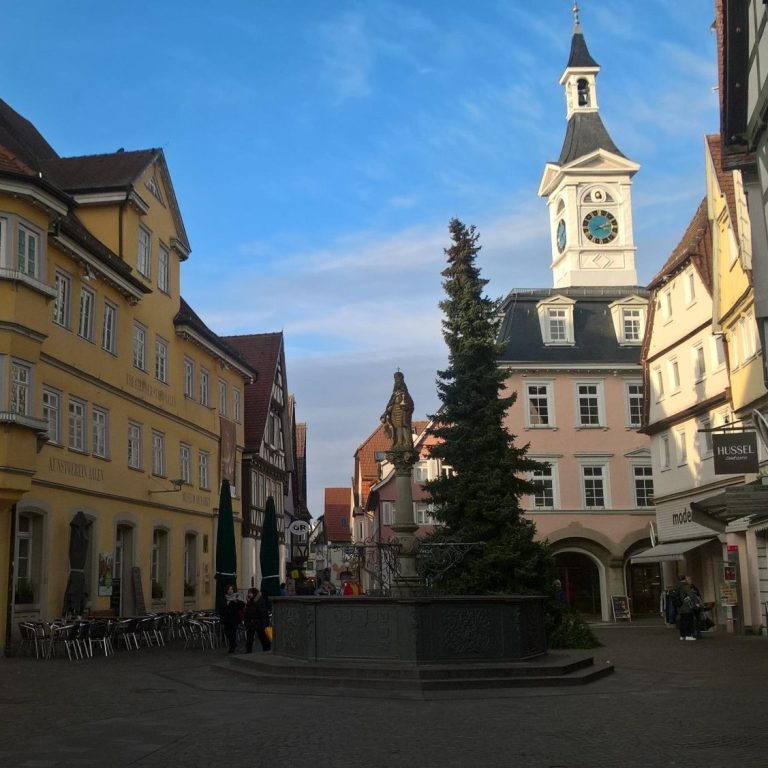 24 Stunden Pflege Aalen Betreuung zuhause in Aalen.