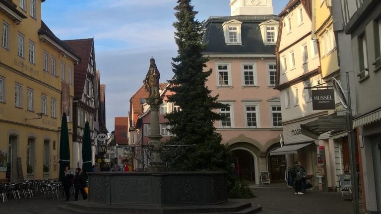 24 Stunden Pflege & Seniorenbetreuung in Aalen